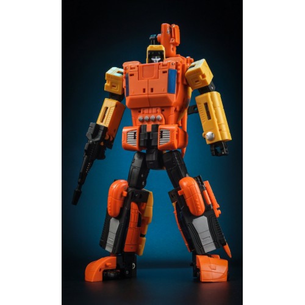 Unique Toys Y-03 Sworder (2023 Rerun)